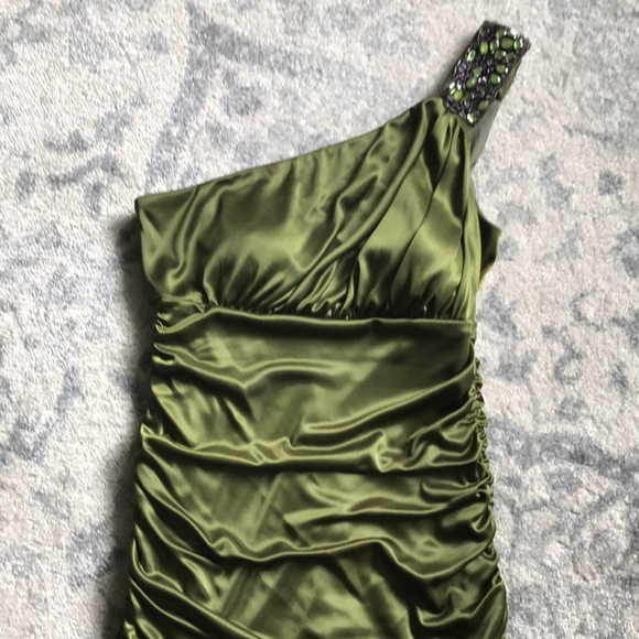 Stunning Speechless One Shoulder Dress - Picture 4 of 7